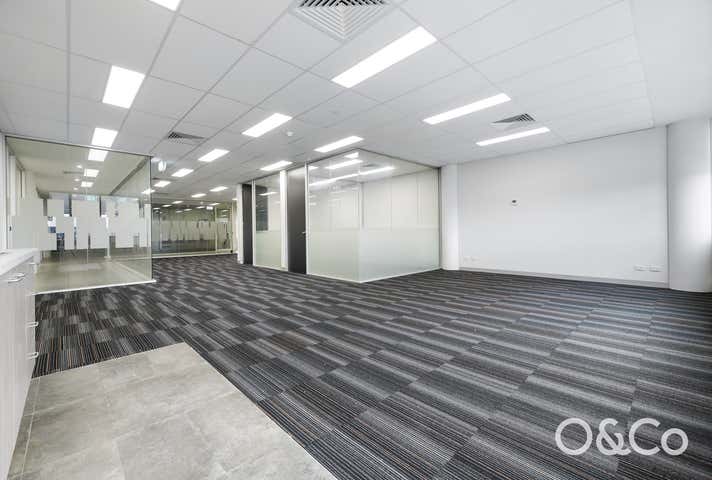 202/12 Ormond Boulevard Bundoora VIC 3083 - Image 2