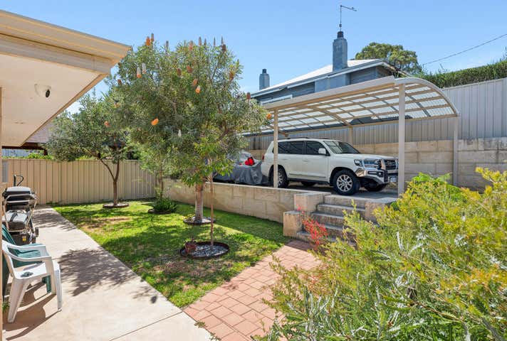 382 South Terrace South Fremantle WA 6162 - Image 3