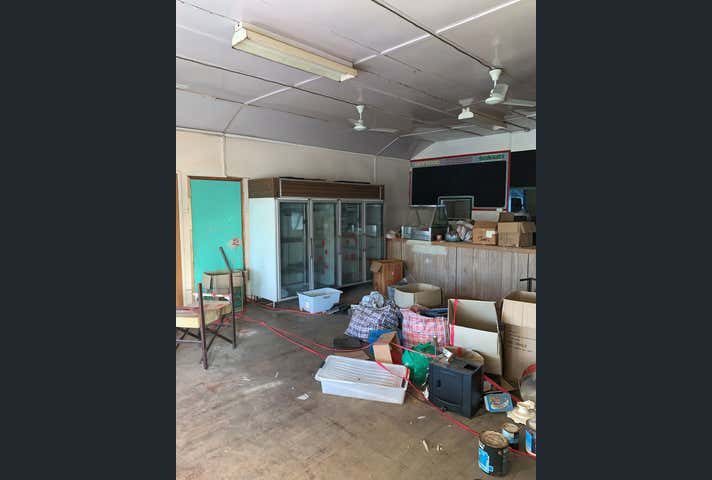 57 Darwin Street Jericho QLD 4728 - Image 3