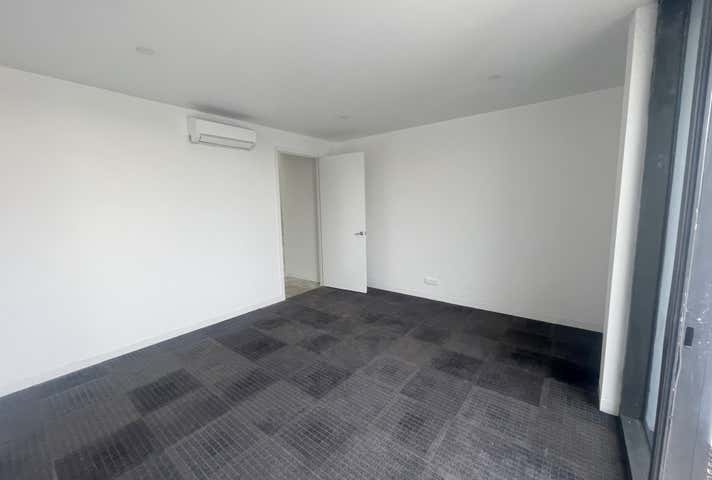 4 Stelvio Close Lynbrook VIC 3975 - Image 6