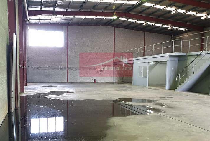 7 Marigold Place Milperra NSW 2214 - Image 2