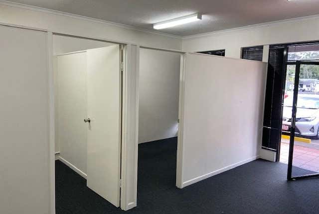 15 Pease Street Manoora QLD 4870 - Image 2