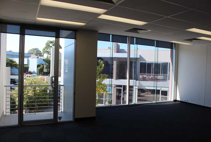 Unit 15, 828 High Street Kew VIC 3101 - Image 5