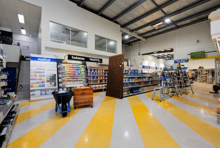 241-243 Ingham Road Garbutt QLD 4814 - Image 8