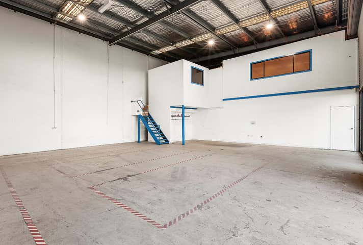 Rear, 185 Fairbairn Road Sunshine West VIC 3020 - Image 3