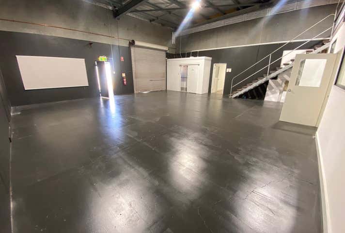 Units 1&2/14 Adelaide Street Manunda QLD 4870 - Image 10