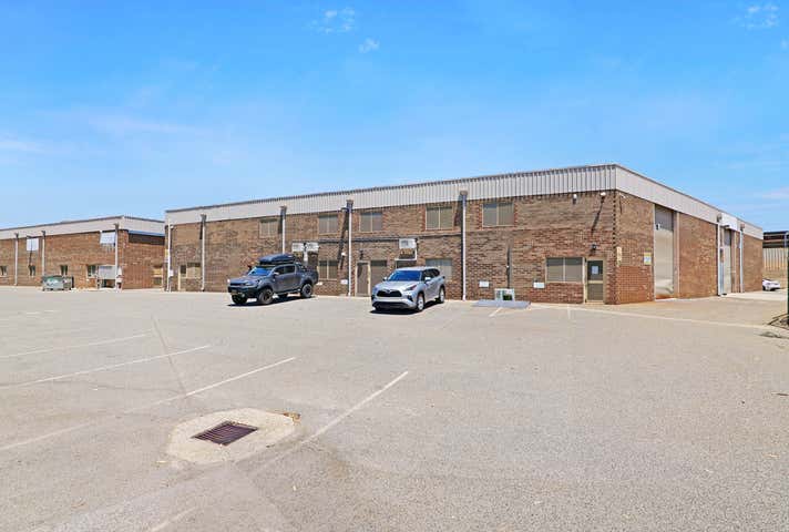 2/11 Anvil Way Welshpool WA 6106 - Image 10