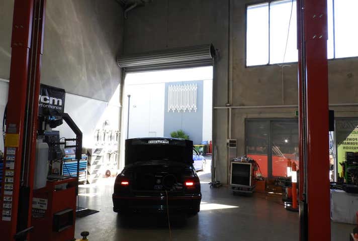 2/11 Weedon Road Forrestdale WA 6112 - Image 6