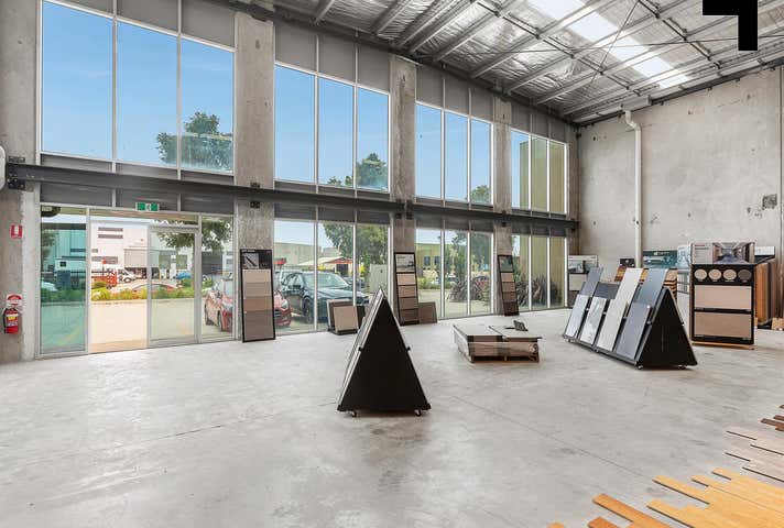 1/12 Makland Drive Derrimut VIC 3026 - Image 4