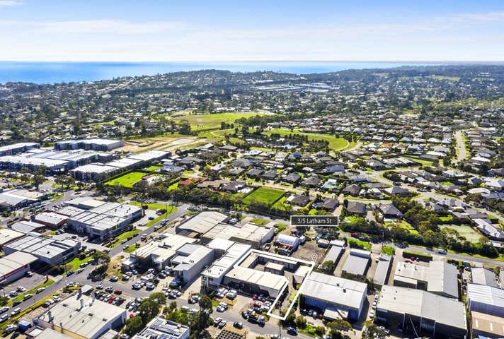 3/5 Latham Street Mornington VIC 3931 - Image 4