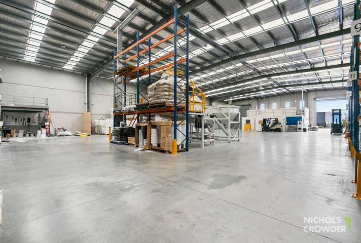 15 Capital Place Carrum Downs VIC 3201 - Image 10