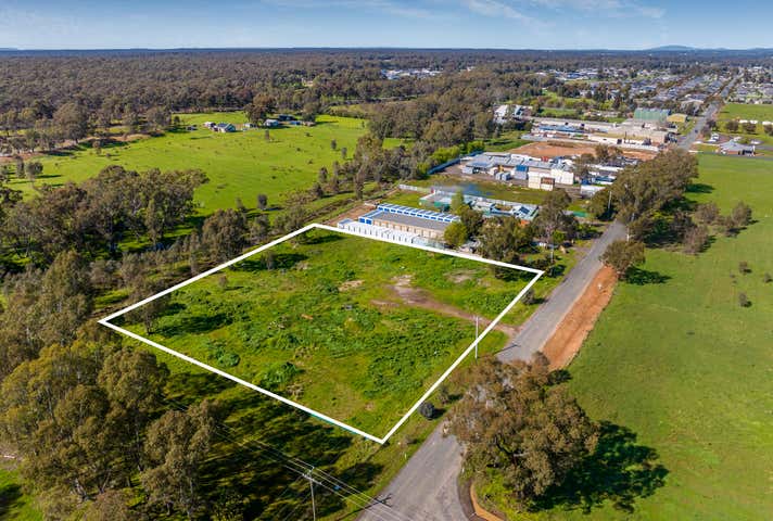 338 Station Street Epsom VIC 3551 - Image 6