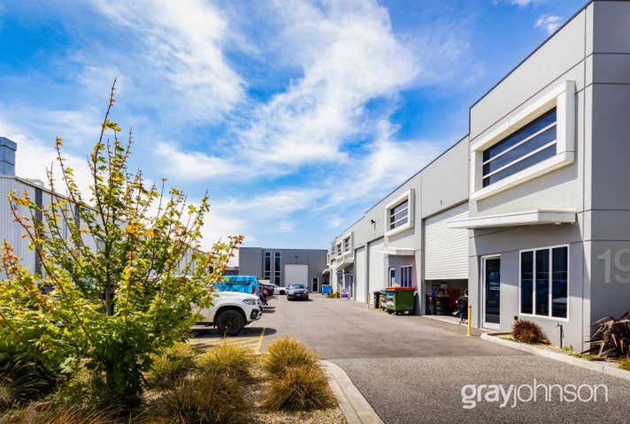 3/19 Mills Road Braeside VIC 3195 - Image 11