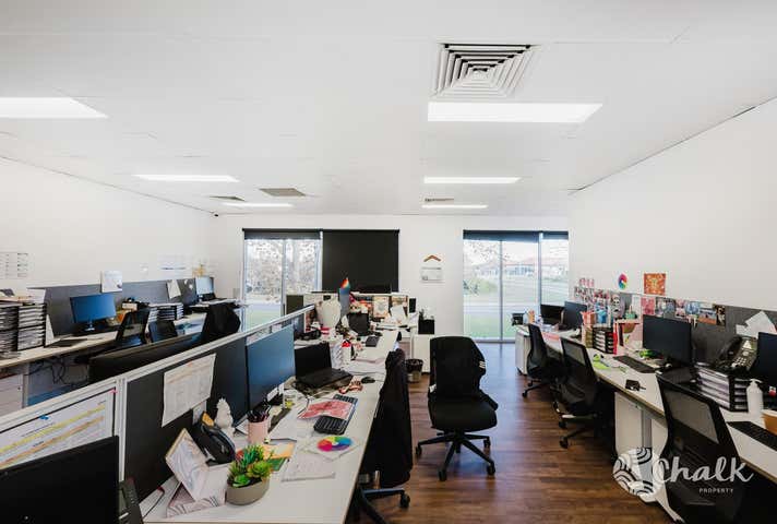 13 Mackinnon St Rockingham WA 6168 - Image 30