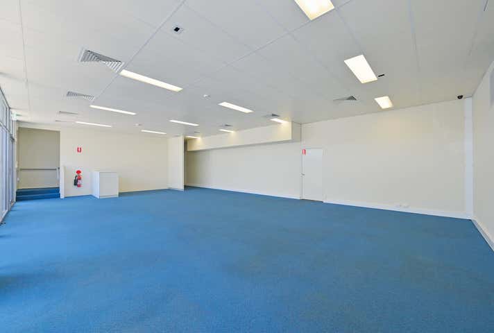 2/30 Discovery Drive Bibra Lake WA 6163 - Image 11