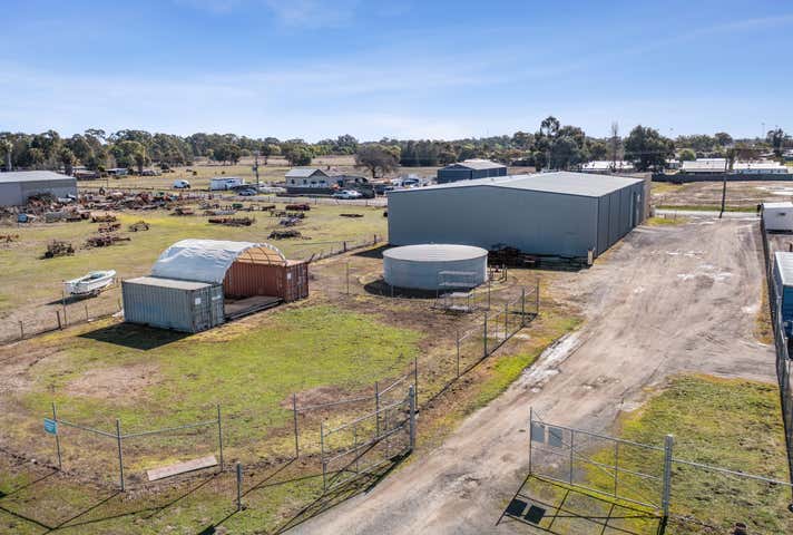 28 Ironstone Road Epsom VIC 3551 - Image 9