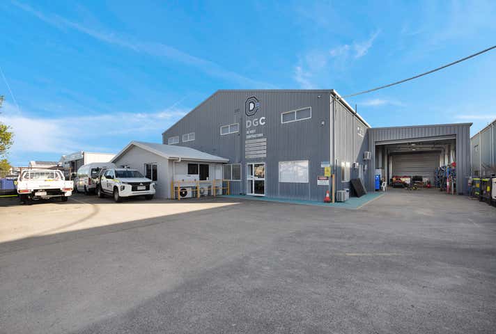 44-46 Enterprise Street Paget QLD 4740 - Image 1