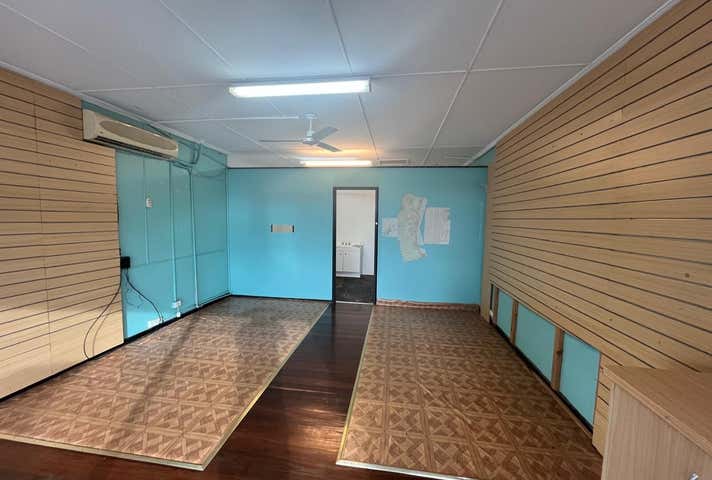 Shop 12, 2462 Gold Coast Highway Mermaid Beach QLD 4218 - Image 2