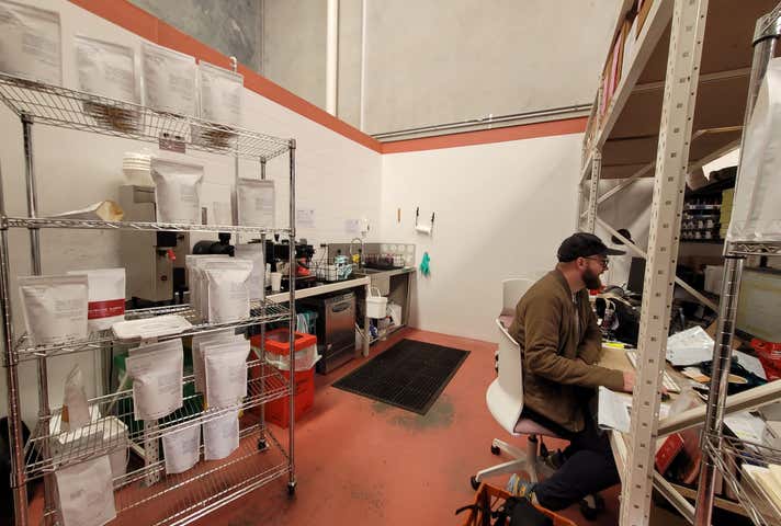 5/4 Bassendean Road Bayswater WA 6053 - Image 5