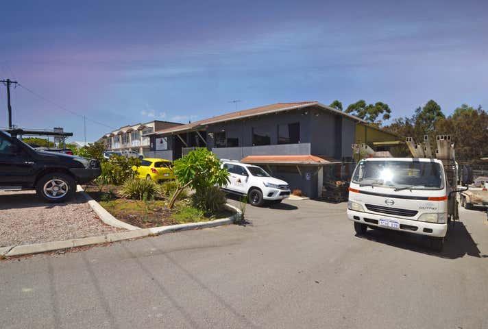 30 Robinson Avenue Belmont WA 6104 - Image 8