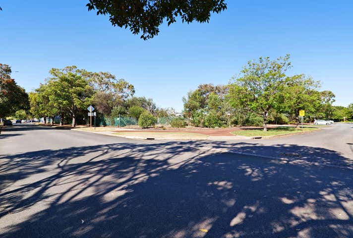 2 Upham Street Subiaco WA 6008 - Image 15