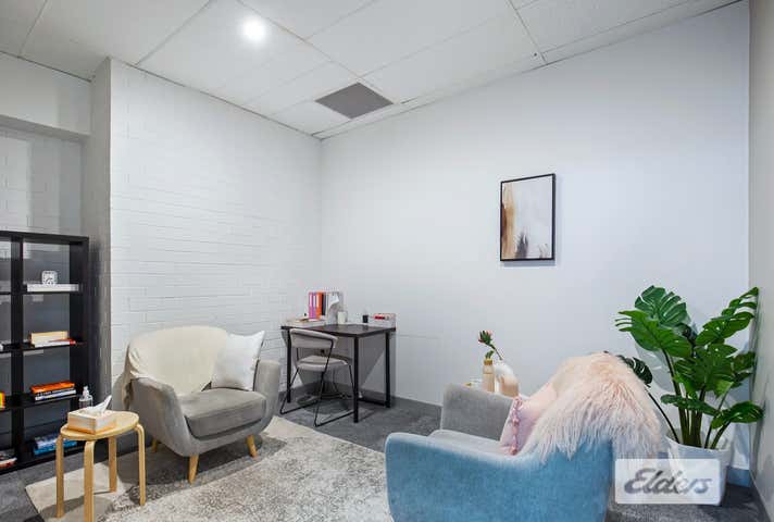 2/211 Logan Road Woolloongabba QLD 4102 - Image 6