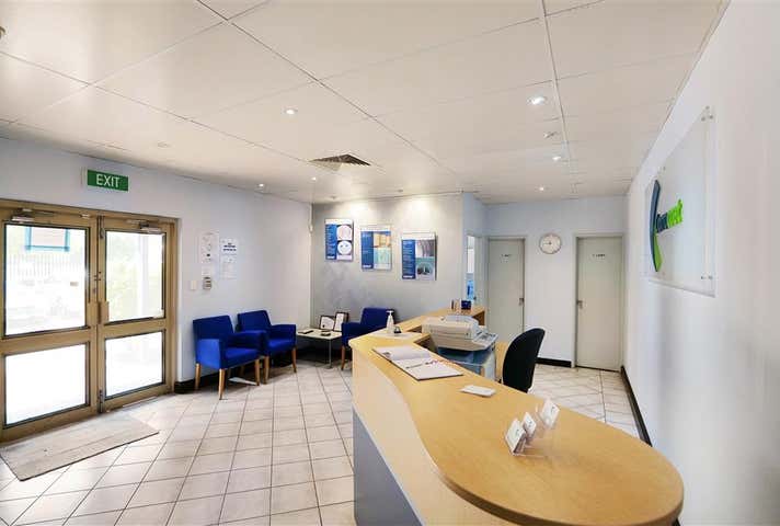 21 Sorbonne Crescent Canning Vale WA 6155 - Image 8