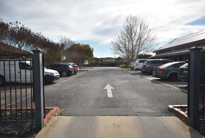 291 Beechworth Road Wodonga VIC 3690 - Image 13