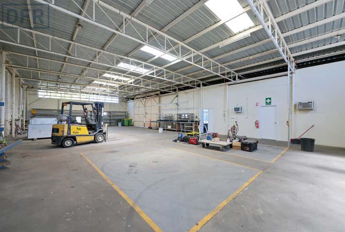 436 Carrington Street Hamilton Hill WA 6163 - Image 10