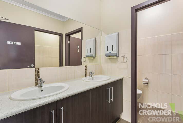 11/10 Lakewood Boulevard Carrum Downs VIC 3201 - Image 3