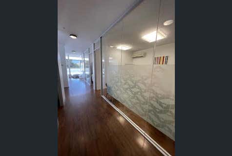 Suite 5/25-27 Izett Street Prahran VIC 3181 - Image 2