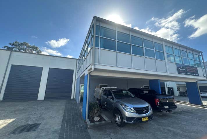 3/3 Hargraves Avenue Albion Park Rail NSW 2527 - Image 1