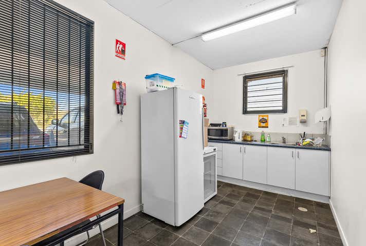4/220 Beverley Street Morningside QLD 4170 - Image 7