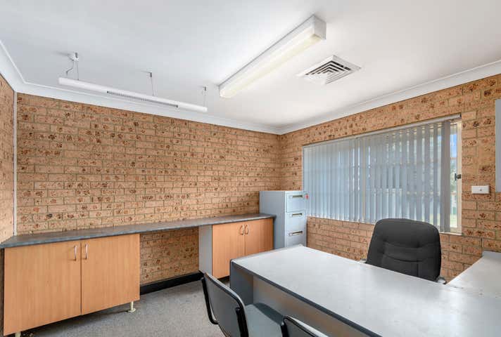 Rare Stand Alone Warehouse , 23 Marshall Street Dapto NSW 2530 - Image 6