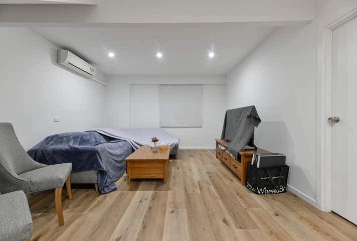 10 Jesmond Road Croydon VIC 3136 - Image 7