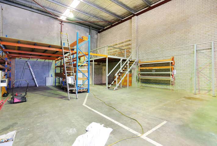 Unit 6, 195 Bannister Road Canning Vale WA 6155 - Image 2