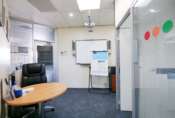 Unit 8, 76 Canning Highway Victoria Park WA 6100 - Image 2