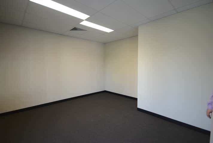 14 Madrid Place Maddington WA 6109 - Image 10