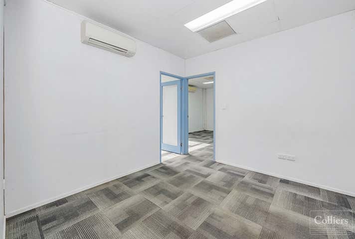 16 Ingham Road West End QLD 4810 - Image 14