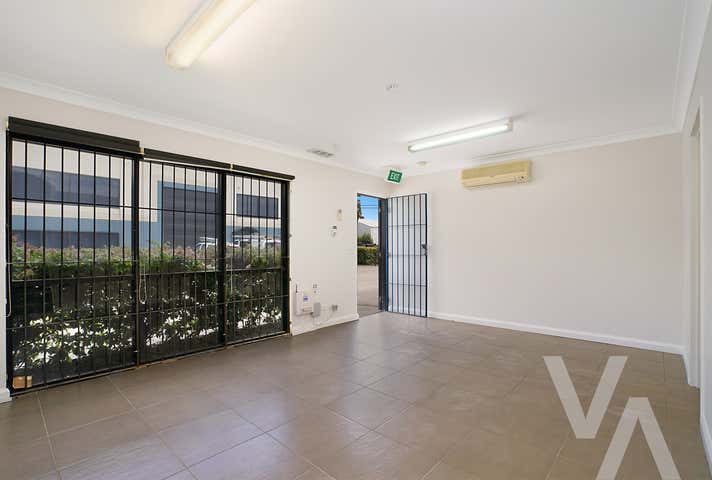 2/24 Enterprise Drive Beresfield NSW 2322 - Image 2