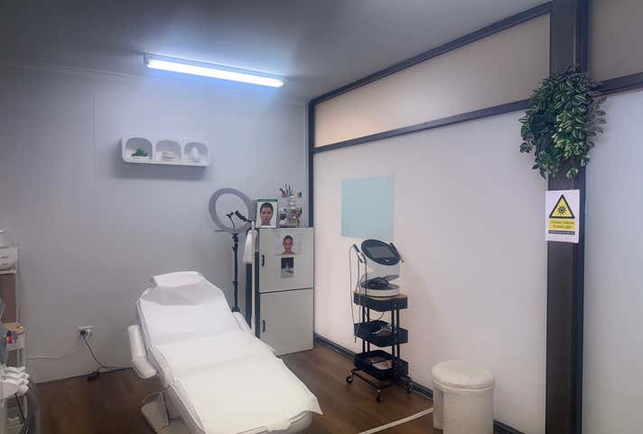 Orange Arcade, Shop  18, 142-148 Summer Street Orange NSW 2800 - Image 12