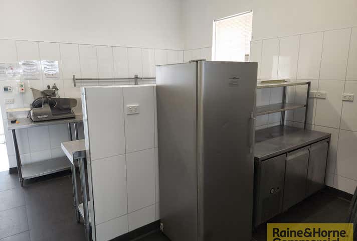 3/126 Leichhardt Spring Hill QLD 4000 - Image 5