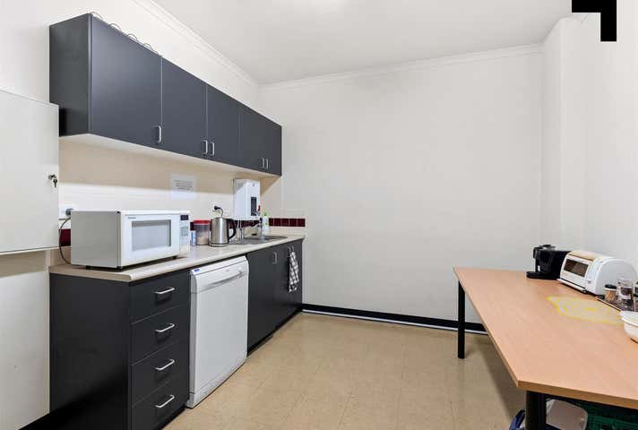 12/15 Howleys Road Notting Hill VIC 3168 - Image 7