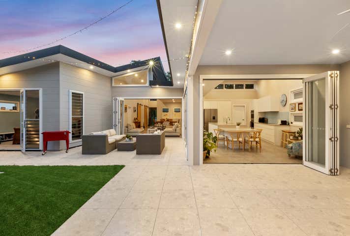 2 Newton Parade, Forestville, 2 Newton Parade Forestville NSW 2087 - Image 15