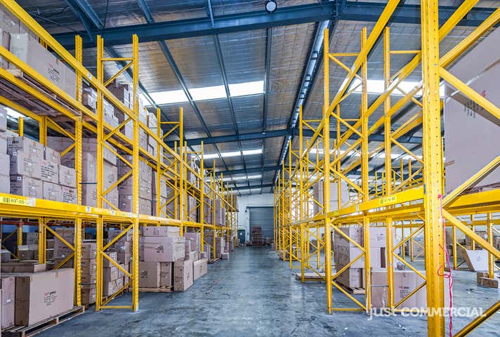 102 Levanswell Road Moorabbin VIC 3189 - Image 8