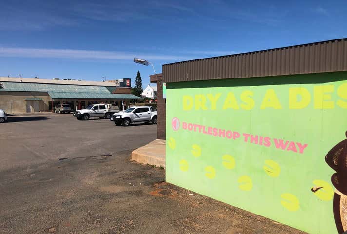 12 Camel Lane Carnarvon WA 6701 - Image 16