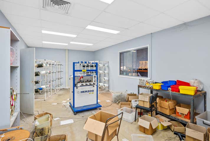 2/42 Richland Avenue Coopers Plains QLD 4108 - Image 10