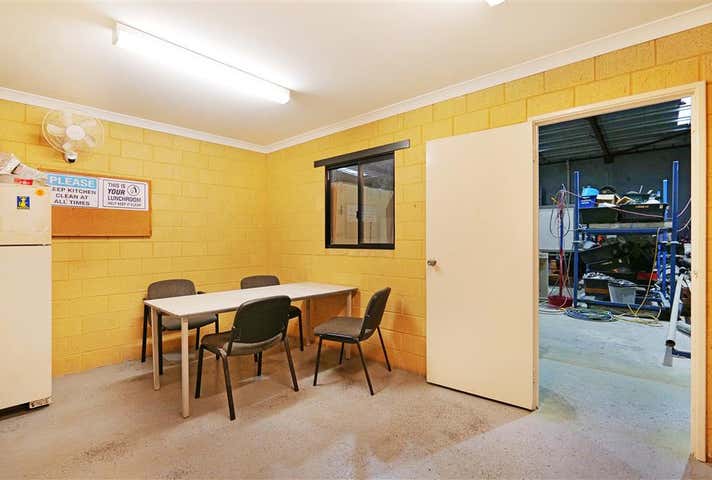 13 Chullora Bend Jandakot WA 6164 - Image 5