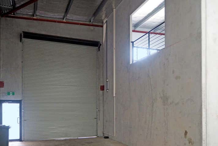 25a Mordaunt Circuit Canning Vale WA 6155 - Image 8