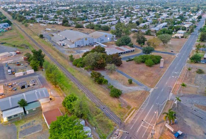 212 Richardson Road Park Avenue QLD 4701 - Image 4